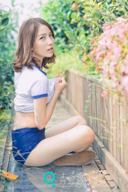 女孩们神奇的房间